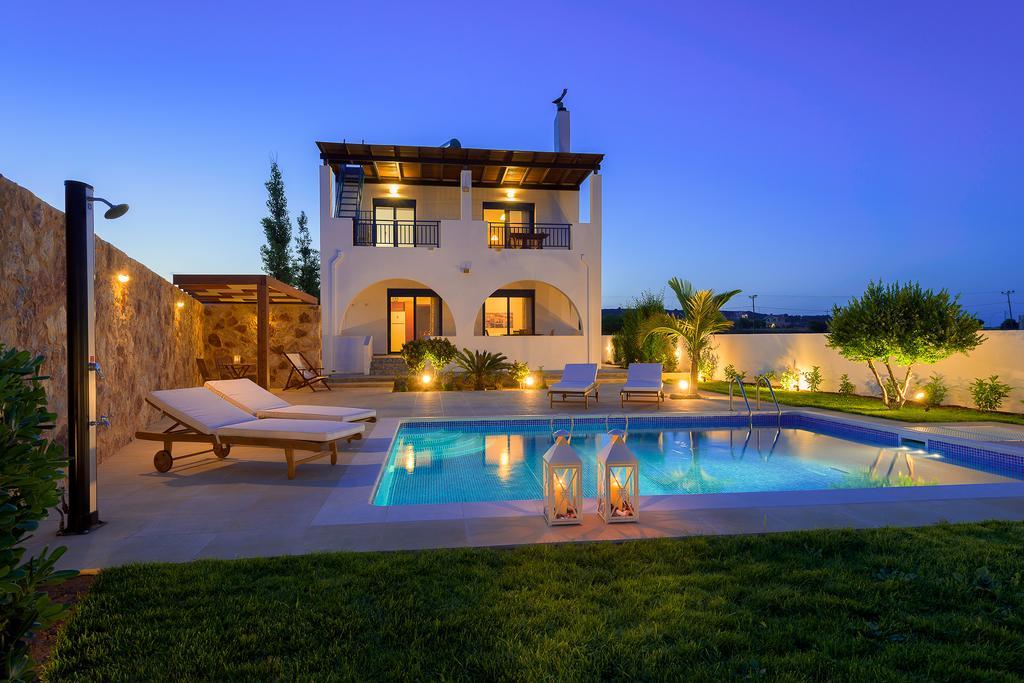 Deep Blue Villa