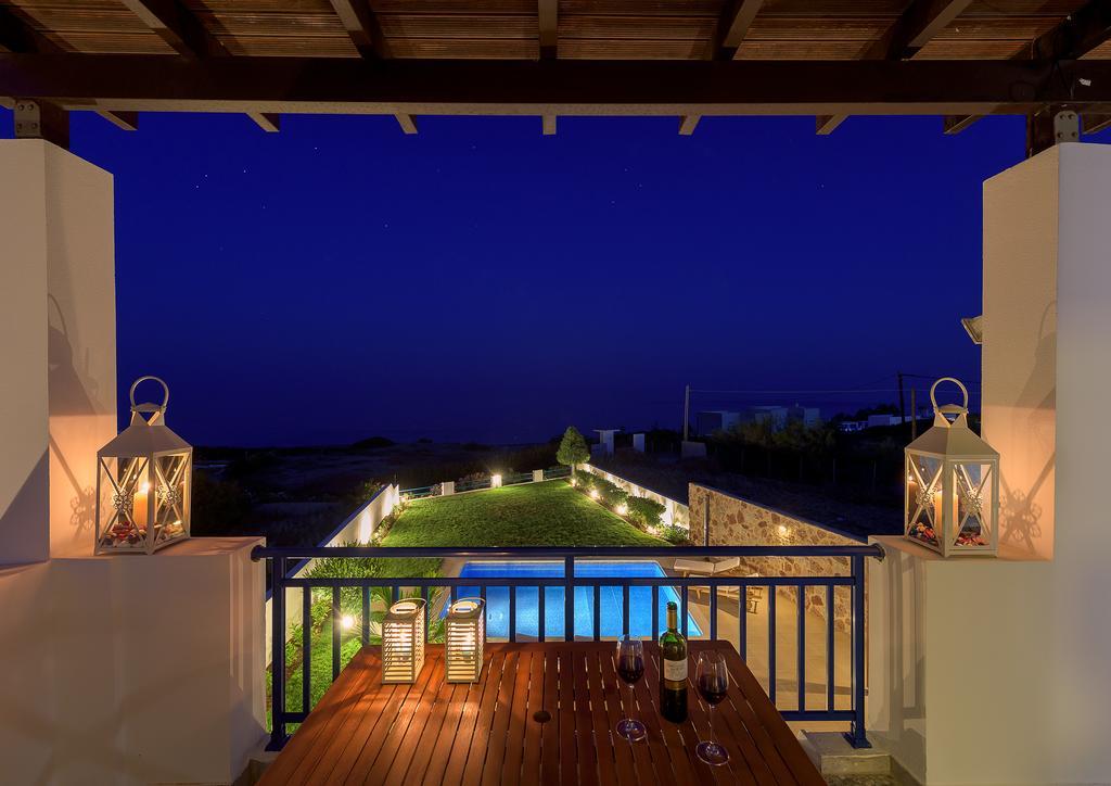 Deep Blue Lachania