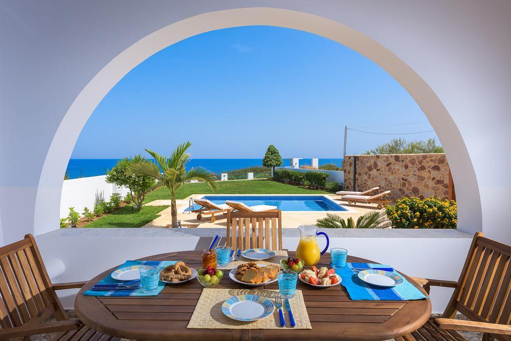 Deep Blue Lachania